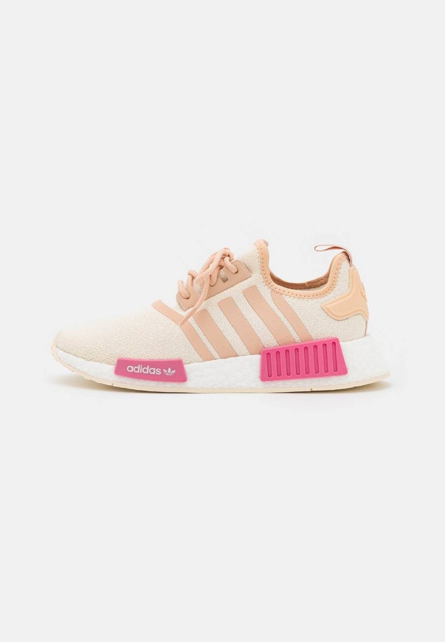 Фото № 1 с приближением к товару «‎Adidas Nmd_r1 »