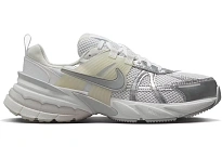 Фото № 1 с приближением к товару «‎Nike V2K Run»