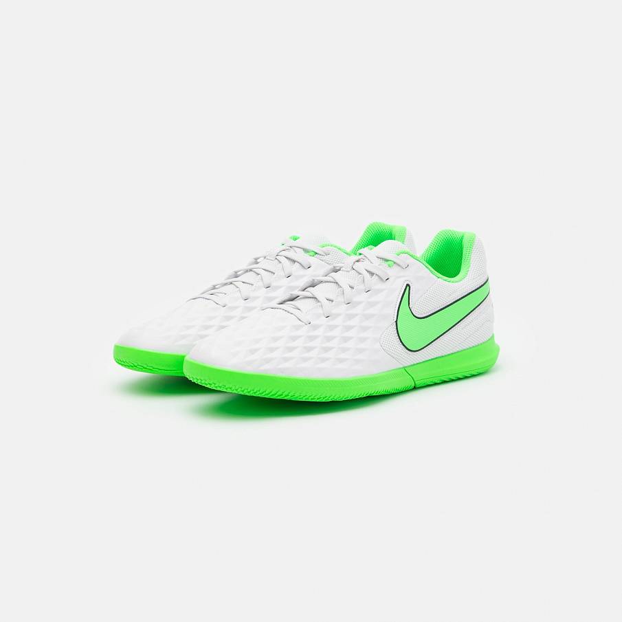 Фото № 2 с приближением к товару «‎Nike Tiempo Legend 8 Club IC »
