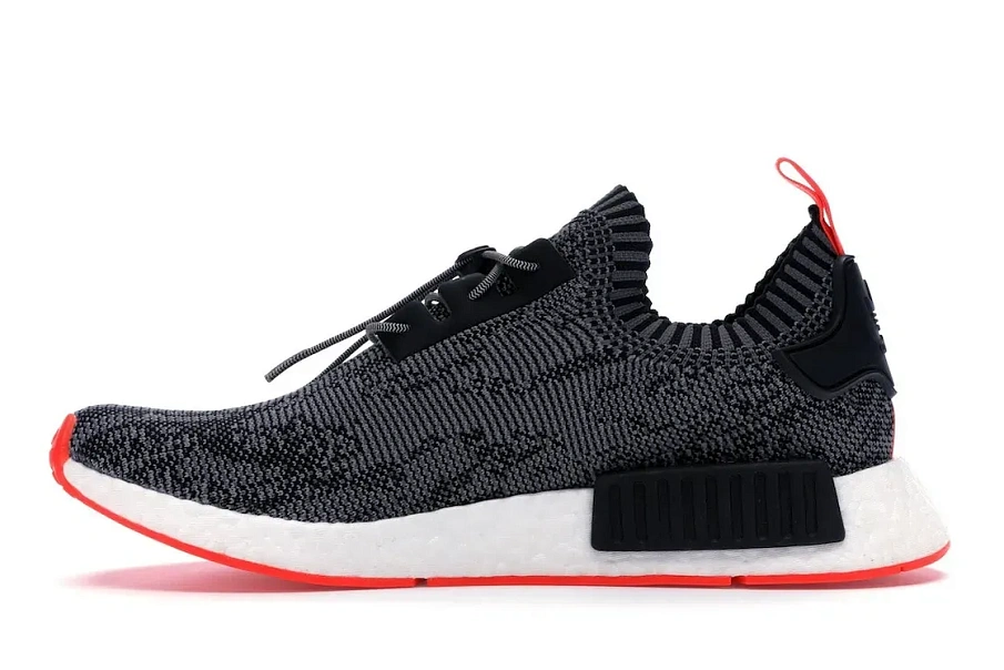 Фото № 3 с приближением к товару «‎adidas NMD R1 Overkill Firestarter»