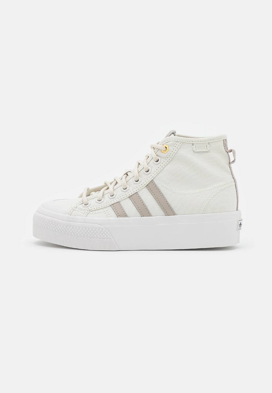 Фото № 1 с приближением к товару «‎Adidas Nizza Platform »