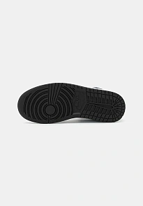 Фото № 4 с приближением к товару «‎AIR JORDAN 1 MID»