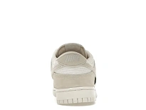 Фото № 4 с приближением к товару «‎Nike Dunk Low»