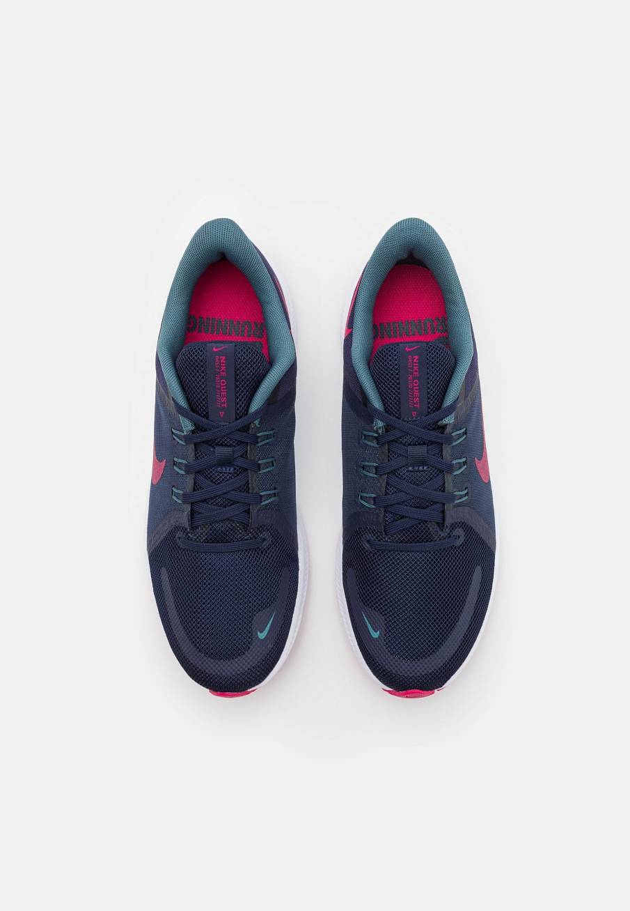 Фото № 3 с приближением к товару «‎Nike Quest 4»