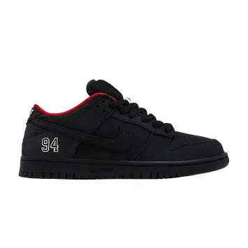 Supreme x Nike Dunk Low SB Black - 1