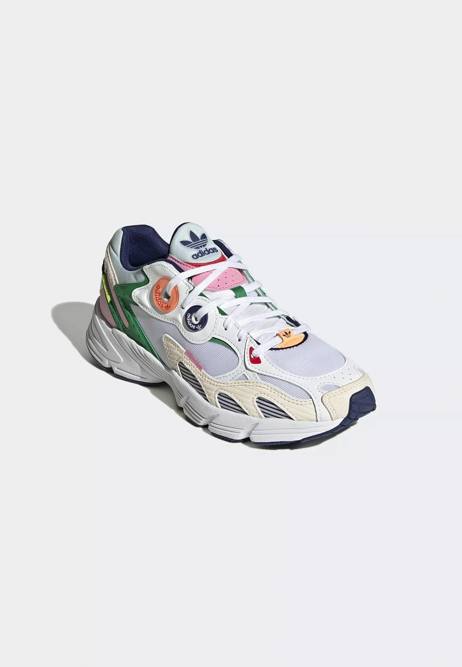 Фото № 4 с приближением к товару «‎Кроссовки Adidas SPAD111A211-A11-N»