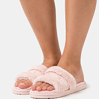 Фото № 2 с приближением к товару «‎Puma Fluff»