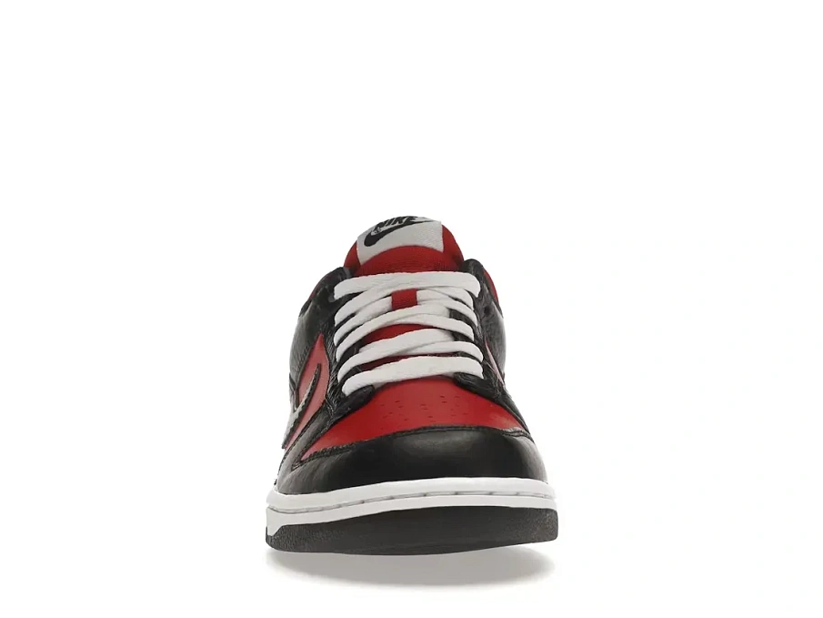 Фото № 2 с приближением к товару «‎Nike Dunk Low»