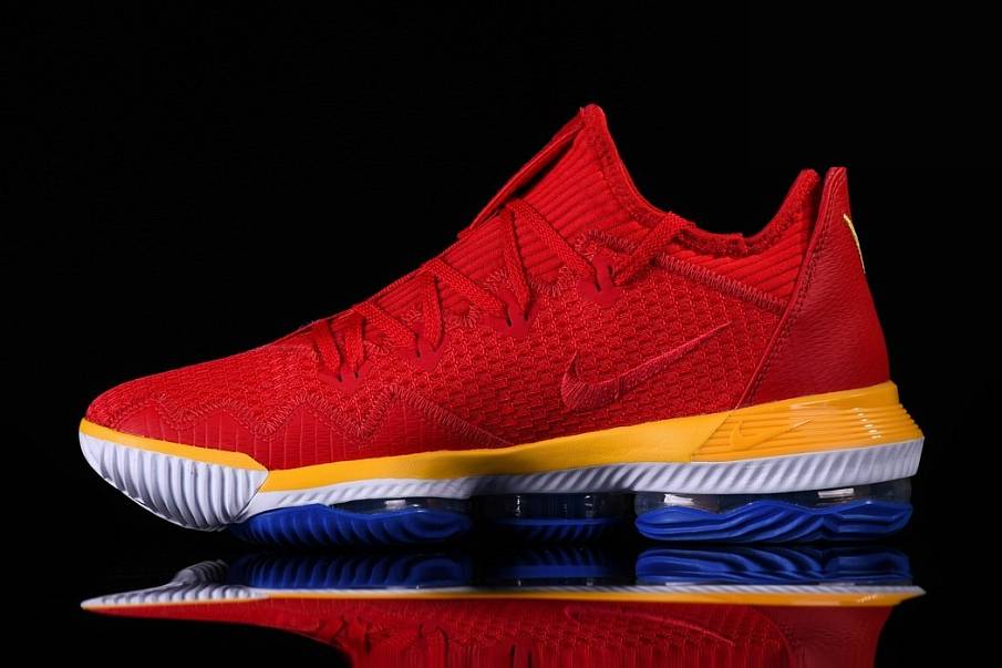 Фото № 2 с приближением к товару «‎Nike Lebron 16 Superbron »