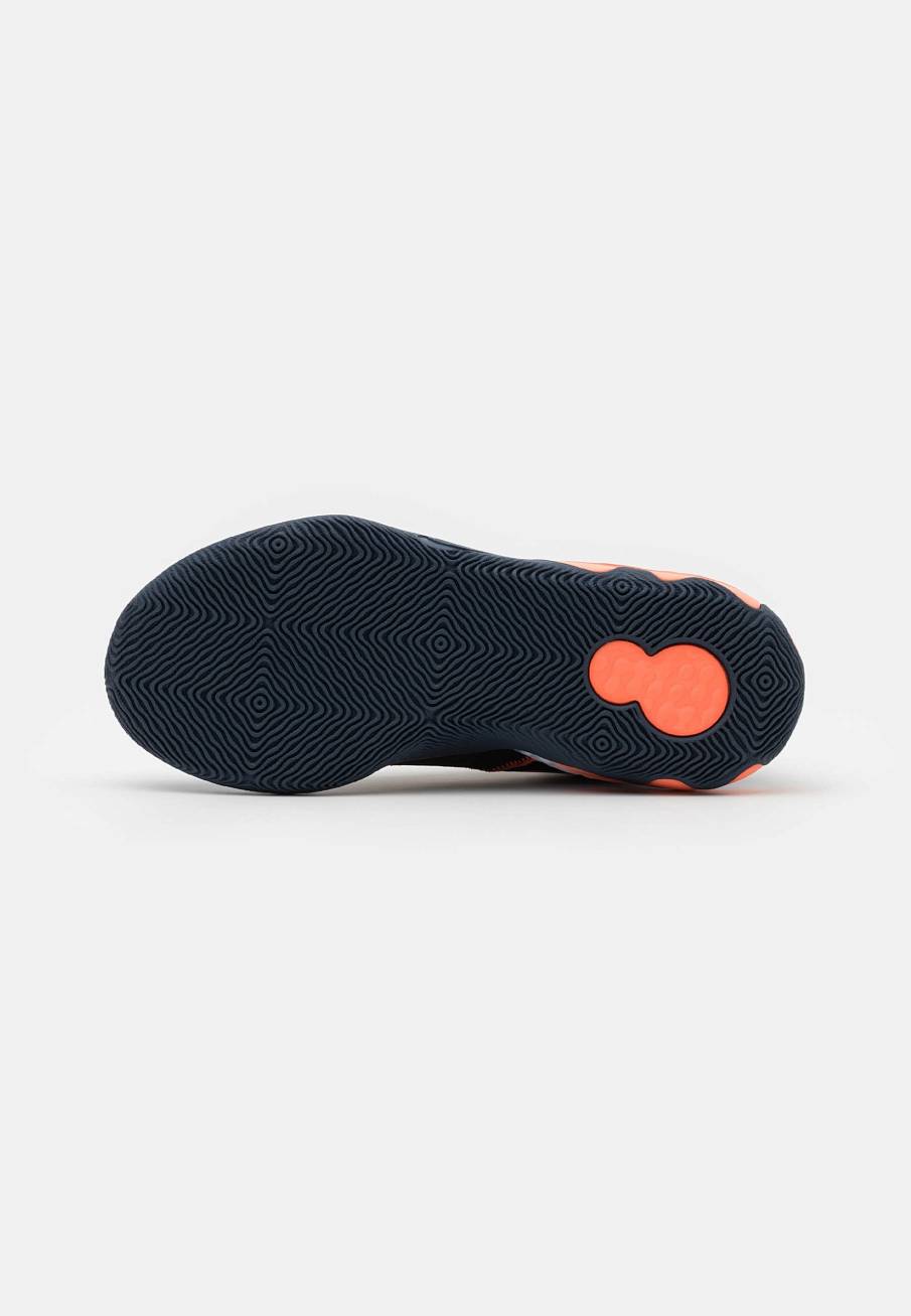 Фото № 5 с приближением к товару «‎Nike Renew Elevate»
