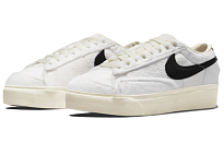 Фото № 3 с приближением к товару «‎Nike Wmns Blazer low Platform Low-Top Sneakers White»