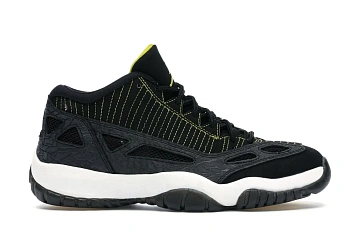 Jordan 11 Retro Low IE Black Zest - 1