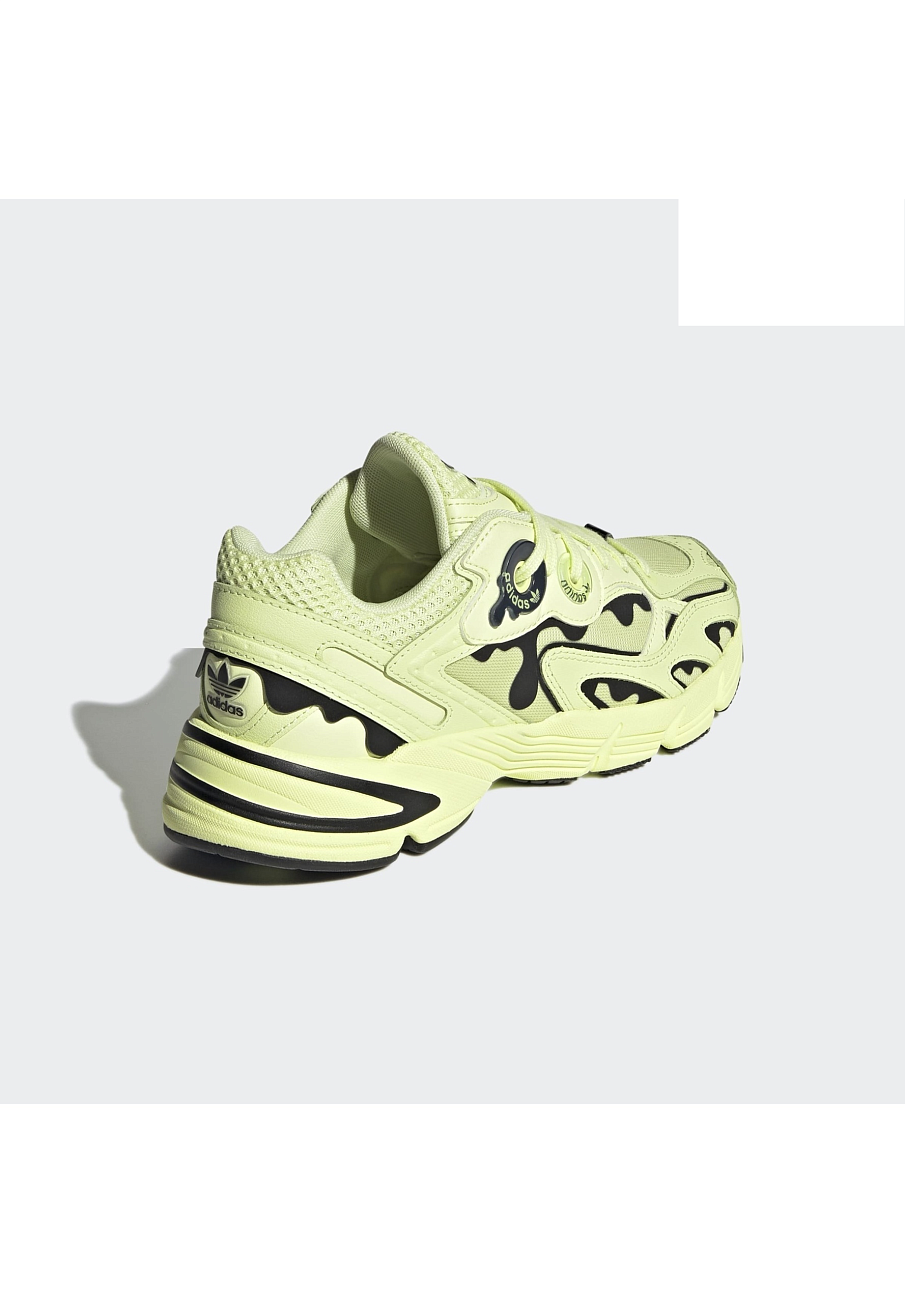 Фото № 3 с приближением к товару «‎Adidas Astir »