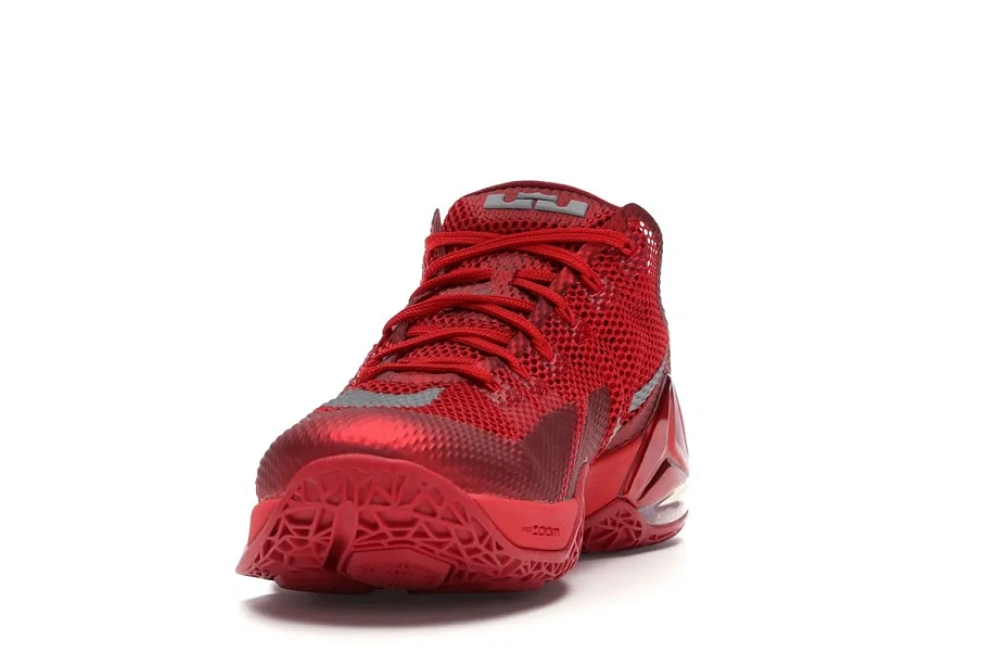 Фото № 2 с приближением к товару «‎Nike LeBron 12 Low University Red»