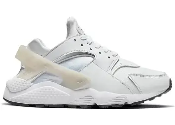 Nike Air Huarache (DR5726-001)