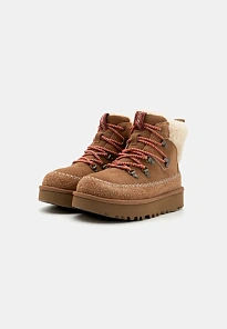 Фото № 2 с приближением к товару «‎CLASSIC ALPINE LACE-UP»