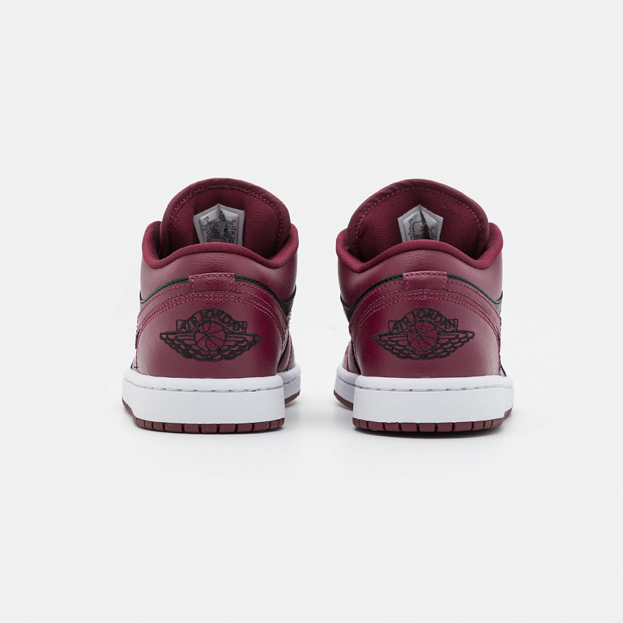 Фото № 4 с приближением к товару «‎Jordan Wmns Air 1 »