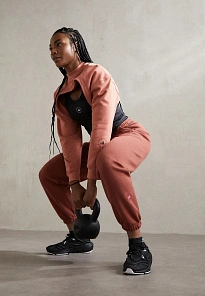 Фото № 3 с приближением к товару «‎ULTRABOOST SPEED»