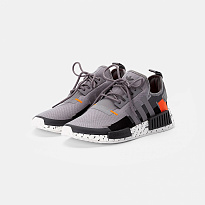 Фото № 2 с приближением к товару «‎Adidas Nmd_r1 »