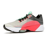 Фото № 3 с приближением к товару «‎Jordan Air Zoom Renegade White Infrared 23 Black»