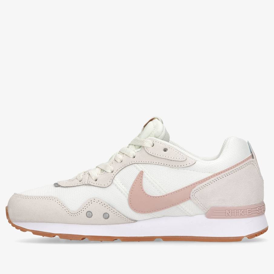 Фото № 2 с приближением к товару «‎Nike Wmns Venture Low-Top Running Shoes PinkWhite»