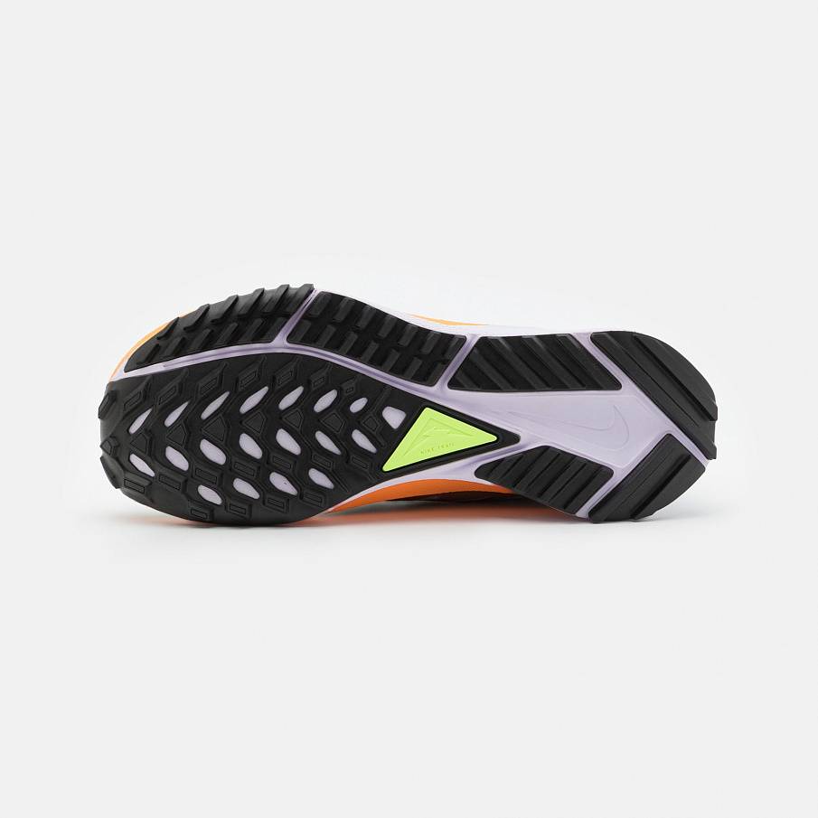 Фото № 5 с приближением к товару «‎Nike W React Pegasus Trail 4 Gtx»