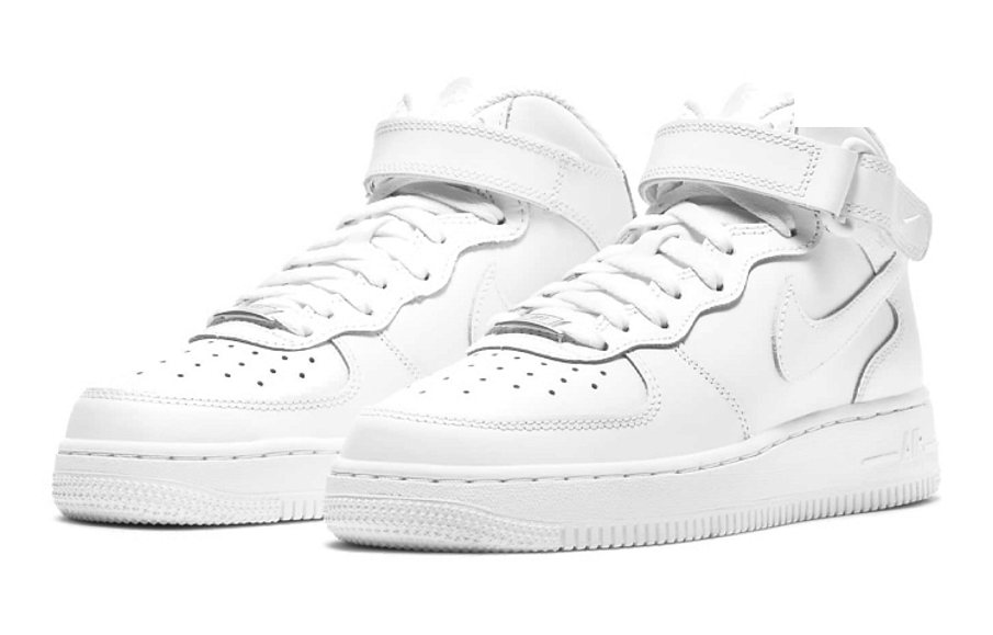 Фото № 3 с приближением к товару «‎Nike Air Force 1 Mid LE GS 'Triple White'»