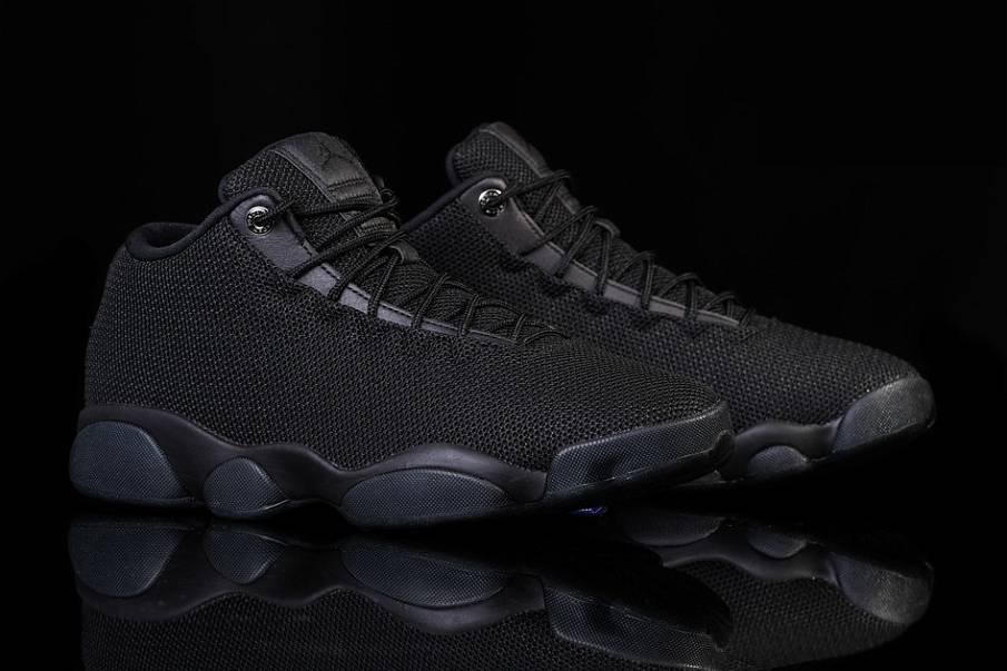 Фото № 2 с приближением к товару «‎Nike Air Jordan Horizon Triple »
