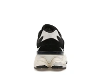 Фото № 4 с приближением к товару «‎New Balance 9060»