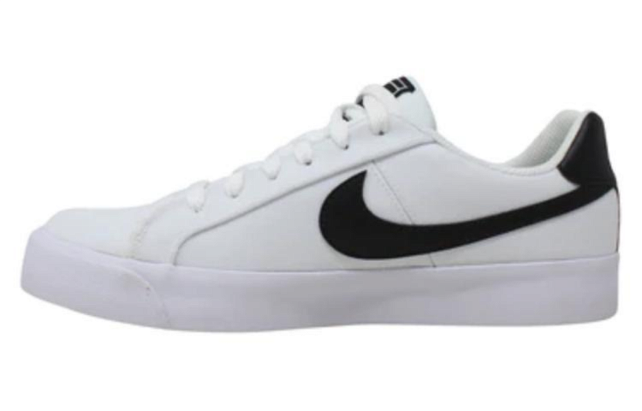 Фото № 1 с приближением к товару «‎ Nike Court Royale Skate shoes»