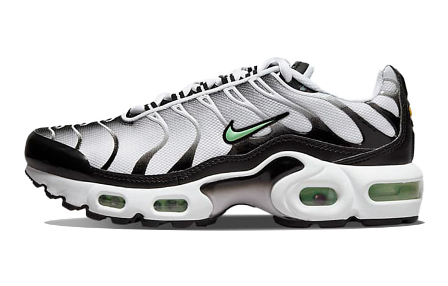 Фото № 1 с приближением к товару «‎Nike Air Max Plus (GS) Low-Top Running Shoes BlackWhite»