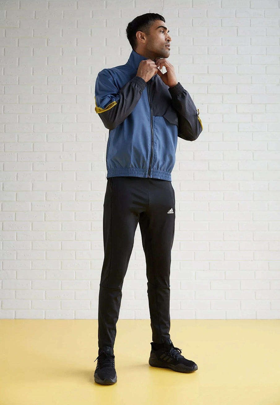 Фото № 4 с приближением к товару «‎FLUIDFLOW »