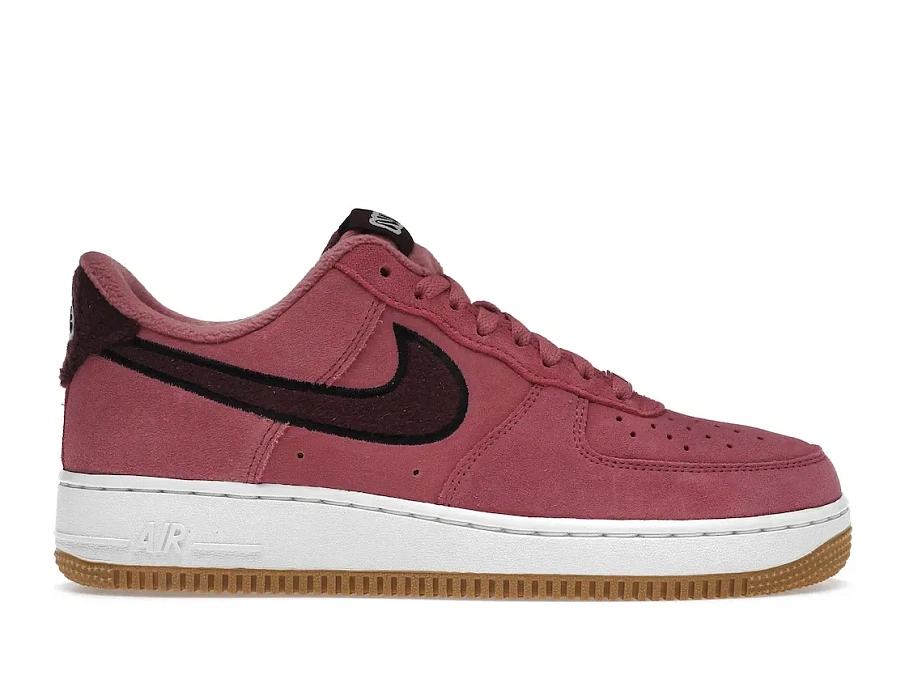 Фото № 1 с приближением к товару «‎Nike Air Force 1 Low '07 SE Desert Berry Gum Fleece »