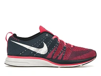 Фото № 1 с приближением к товару «‎Nike Flyknit Trainer + Squadron Blue/White-Pink Flash»