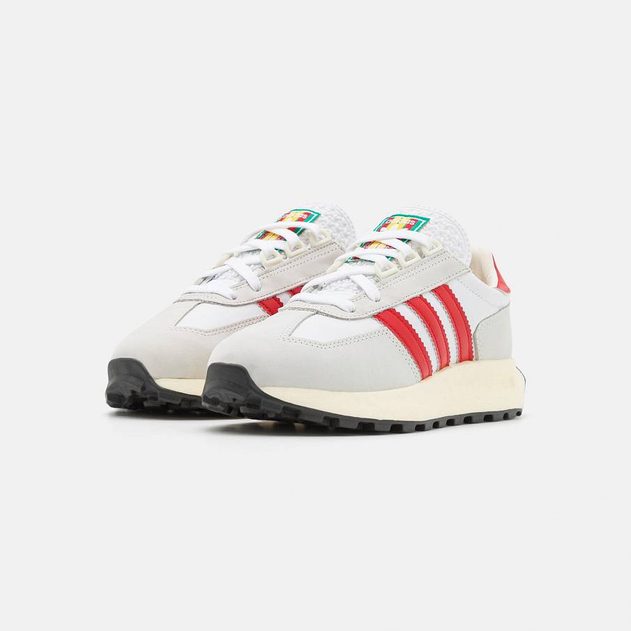 Фото № 2 с приближением к товару «‎Adidas Retropy E5 »