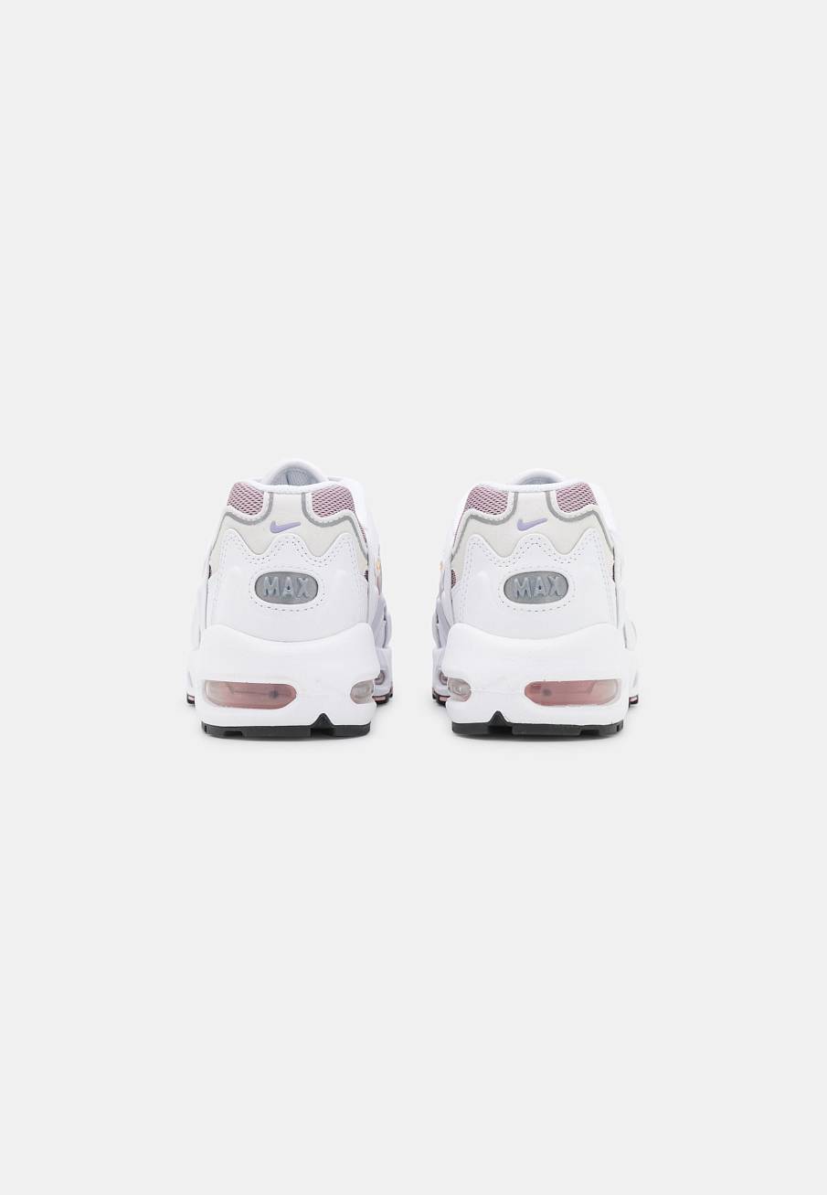 Фото № 3 с приближением к товару «‎Nike Air Max 96 »