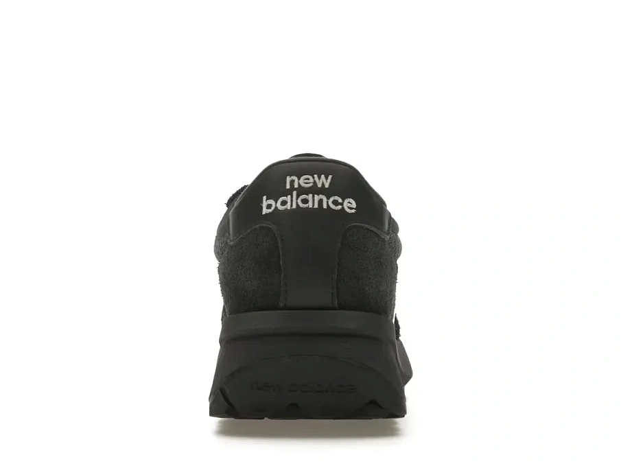 Фото № 4 с приближением к товару «‎New Balance 370»