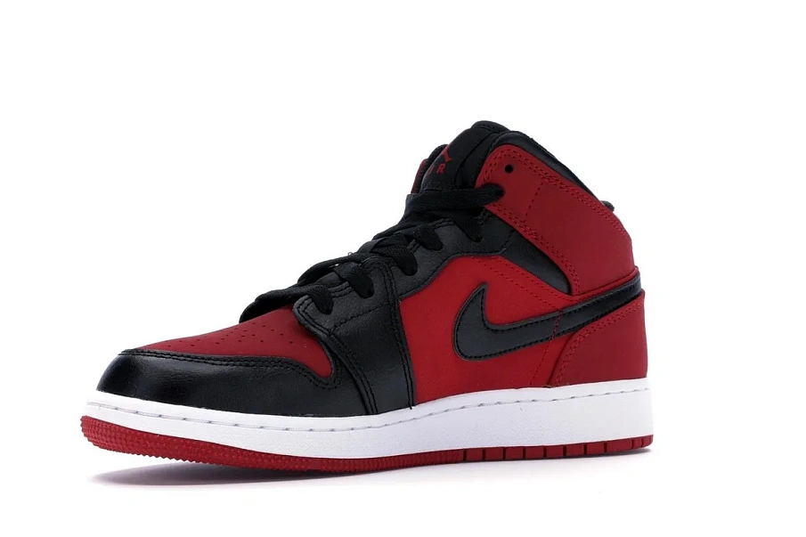 Фото № 2 с приближением к товару «‎Jordan 1 Mid Gym Red Black »