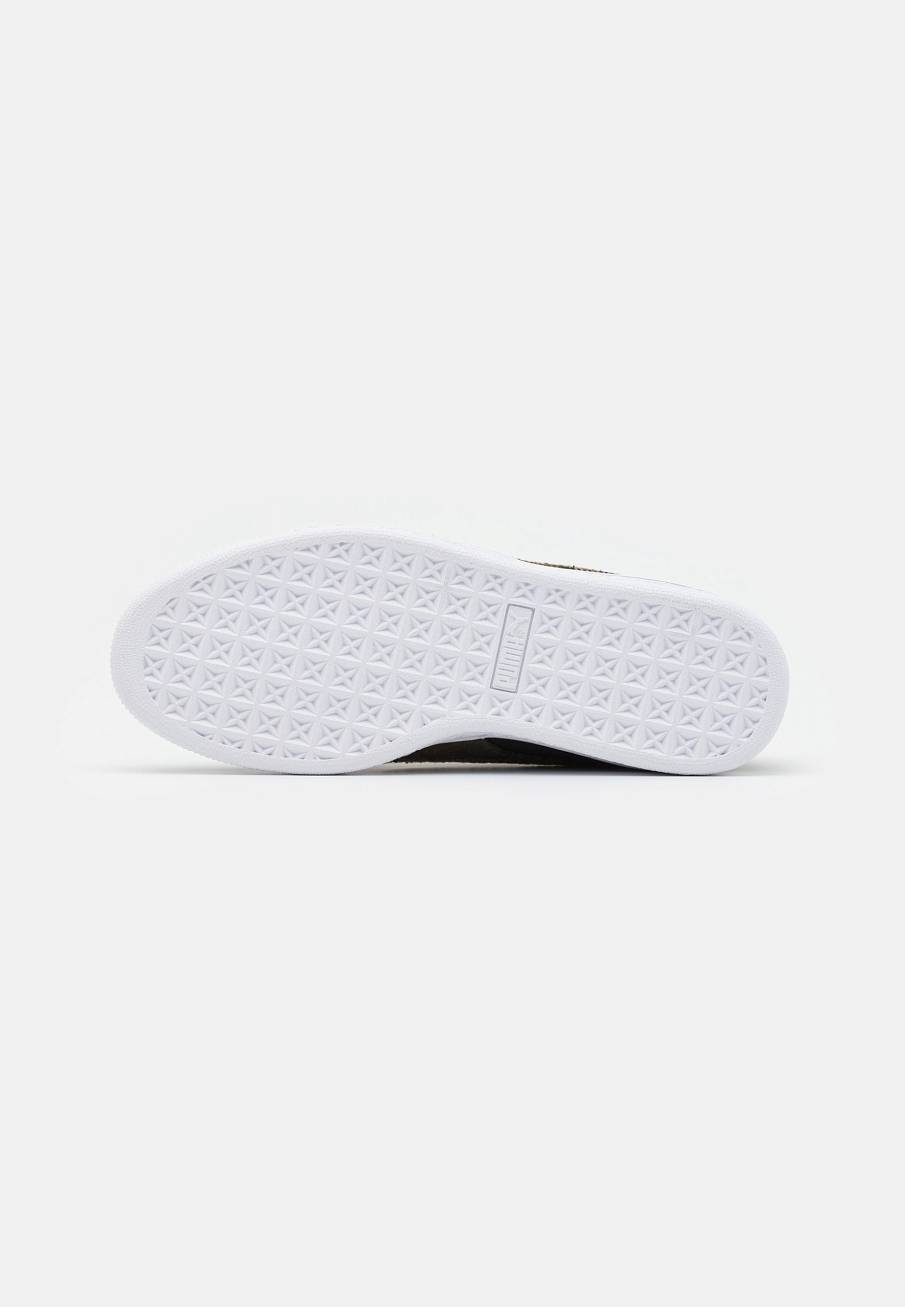 Фото № 5 с приближением к товару «‎Puma Classic »