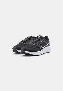 Фото № 3 с приближением к товару «‎AIR ZOOM PEGASUS 40»