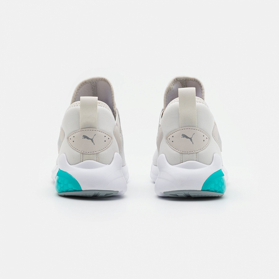 Фото № 3 с приближением к товару «‎Puma Cell Vive»