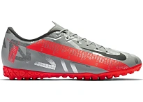 Фото № 1 с приближением к товару «‎Nike Mercurial Vapor 13 Academy TF Neighbourhood Pack»