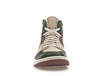 Фото № 2 с приближением к товару «‎Jordan 1 MM Galactic Jade »