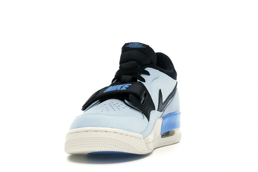 Фото № 3 с приближением к товару «‎Jordan Legacy 312 Low Psychic Blue»