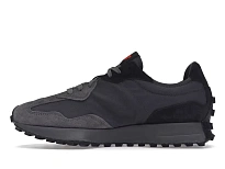 Фото № 3 с приближением к товару «‎New Balance 327»