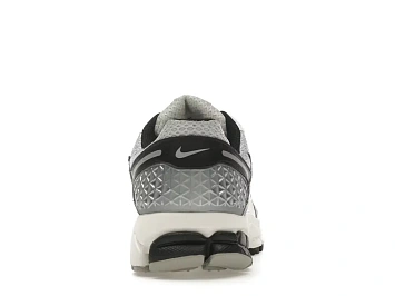 Nike Zoom Vomero 5 - 4