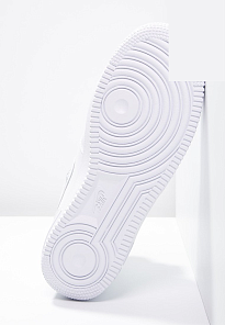 Фото № 5 с приближением к товару «‎Nike Air Force 1 ’07 »