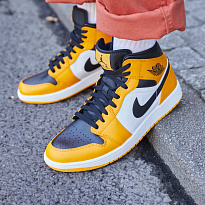 Фото № 1 с приближением к товару «‎Air Jordan 1 »