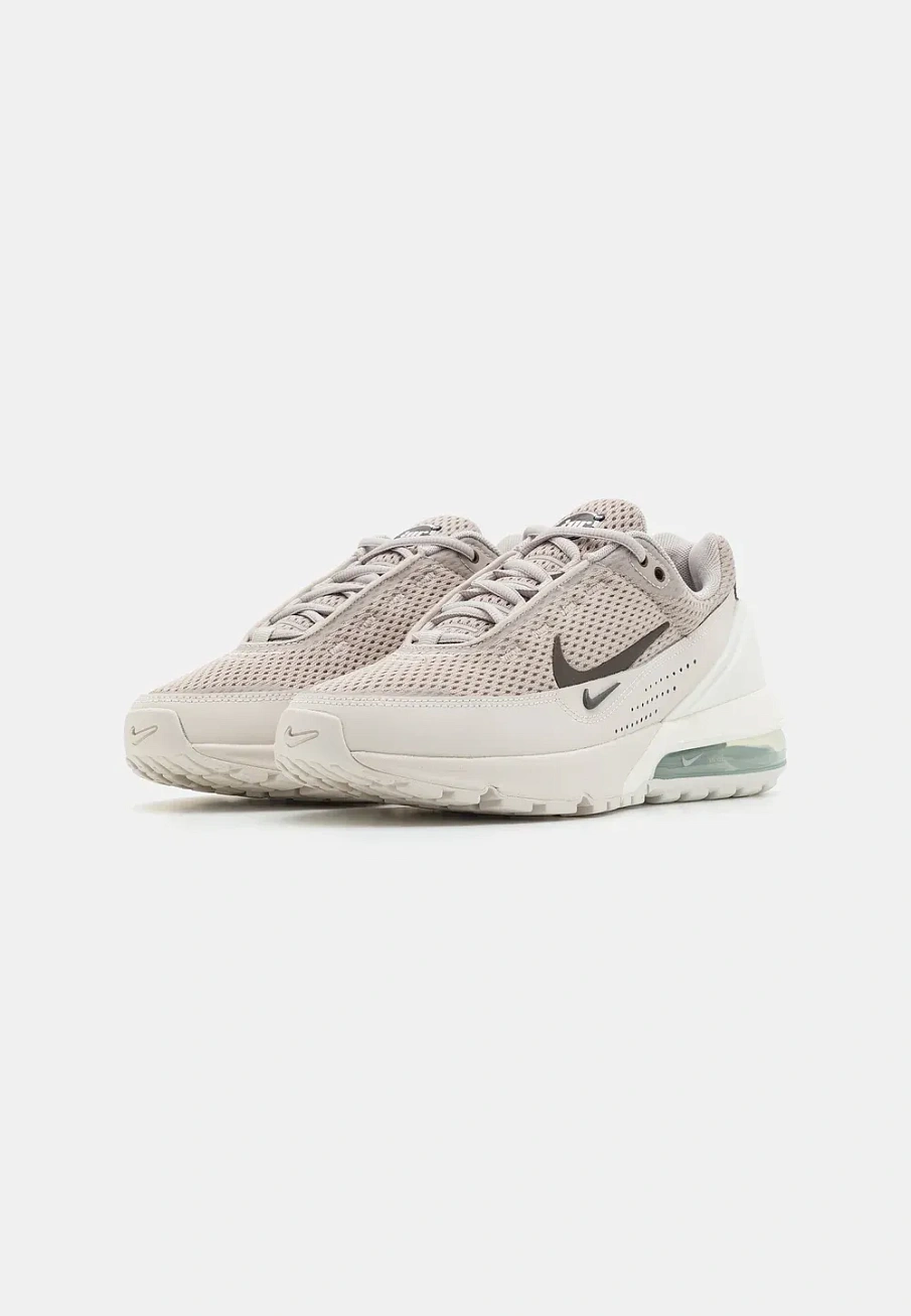 Фото № 2 с приближением к товару «‎AIR MAX PULSE»