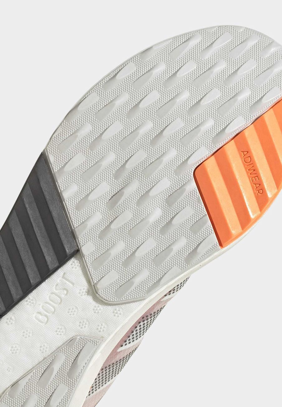 Фото № 5 с приближением к товару «‎Adidas Avryn »